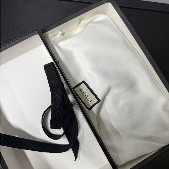 Gucci GG Marmont leather continental wallet
Style: 456116 CAO0G 1000 - Picture 12 of 14